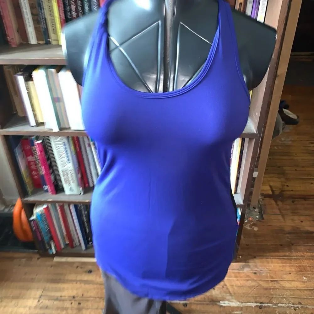 Fabletics blue scoop neck black mesh side S workout Athleisure tank